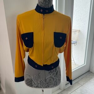 Yellow and navy blue top with Sporty Design